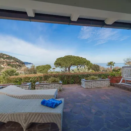 Biodola Villa Portoferraio